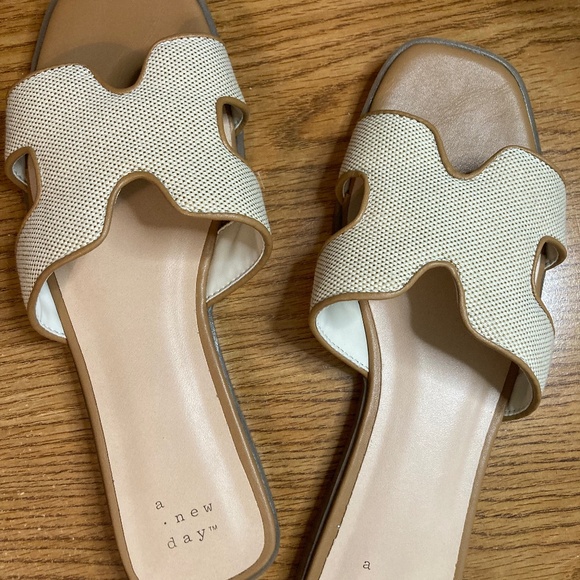 a new day Shoes - Nina A New Day slides, size 7